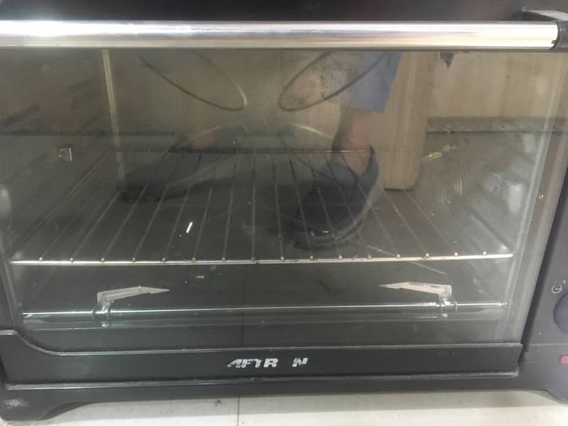 brand new kitchen oven 1