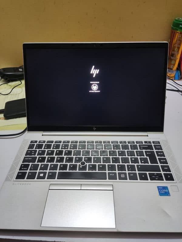 HP Elitebook 840 G8 1