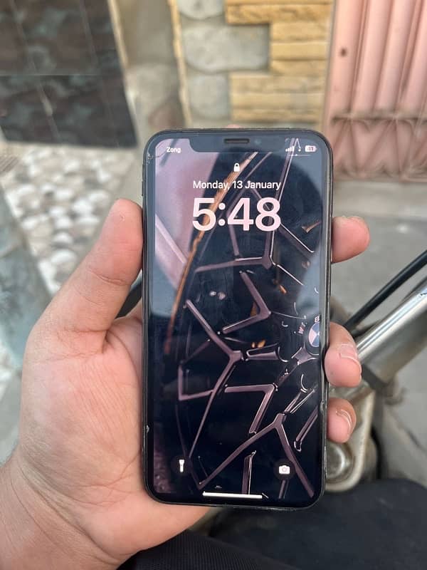 iPhone X 256 10/10 condition 3