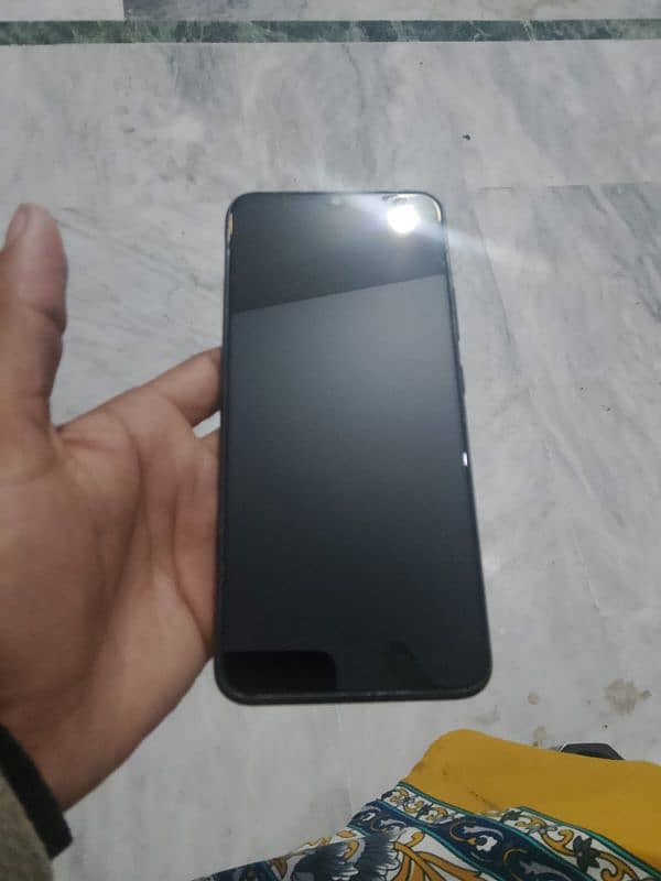 realme C21 for sale 3