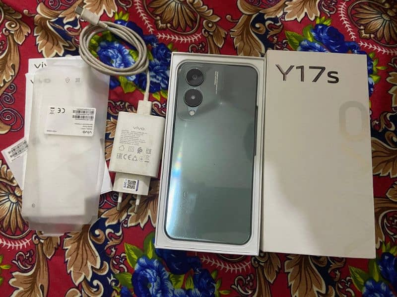 vivo y 17s Lush condition 0