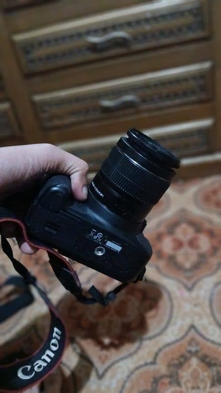 DSLR Canon 700d for Sale! 1