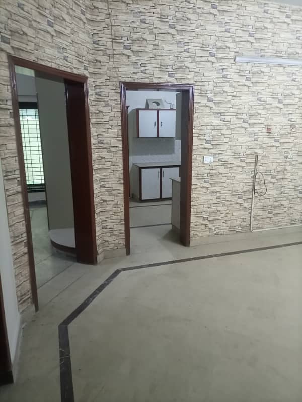 10MARLA HOUSE AVAILABLE FOR RENT IN WAPDA TOWN 1