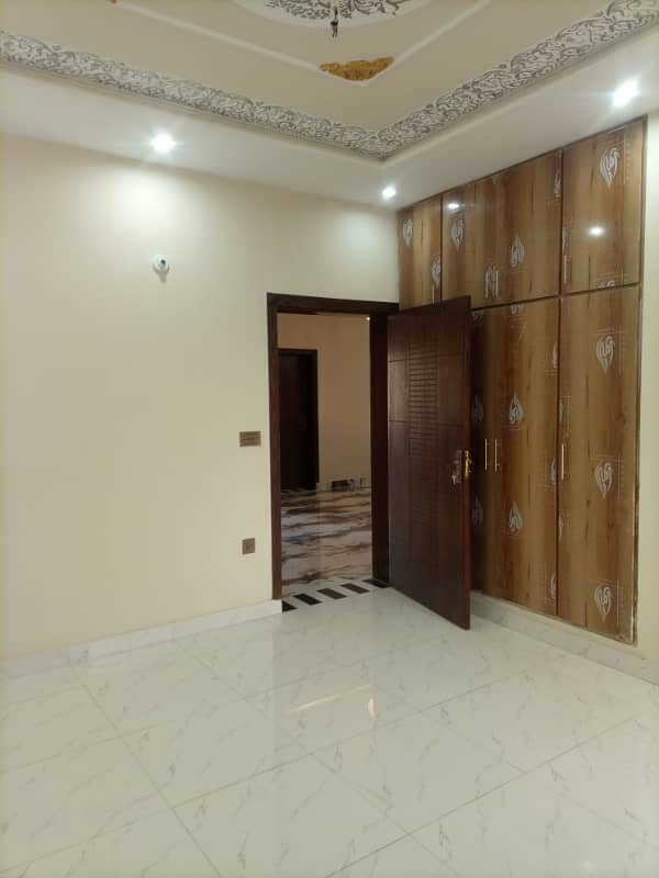 10MARLA HOUSE AVAILABLE FOR RENT IN WAPDA TOWN 4