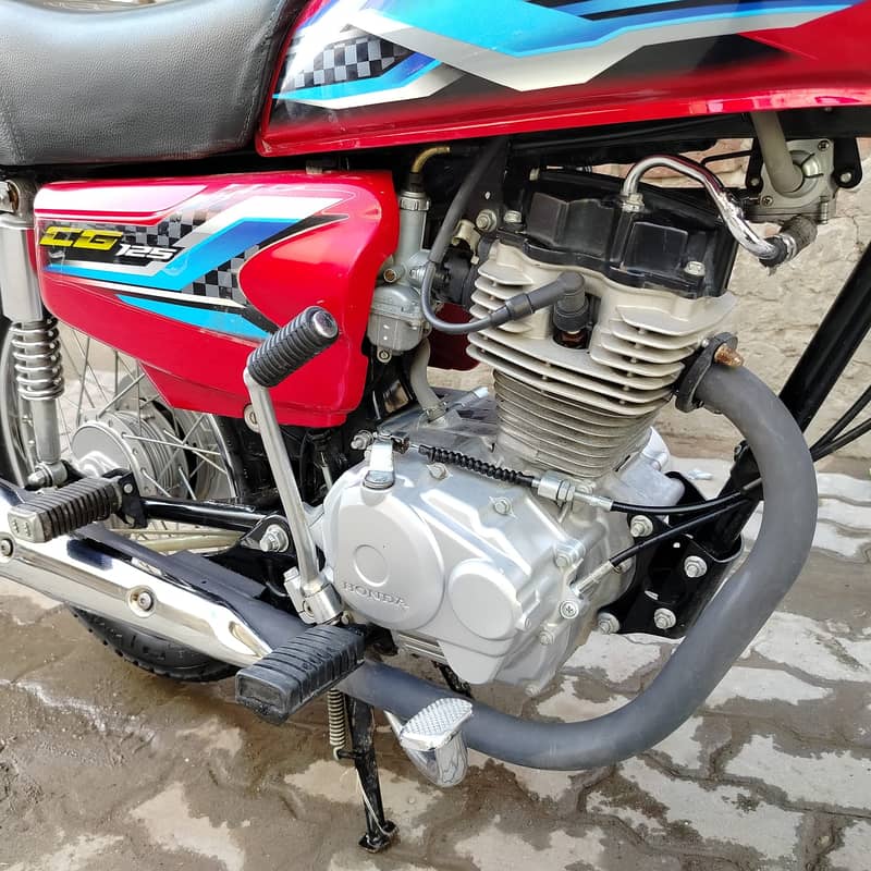 Honda CG 125 2024 4