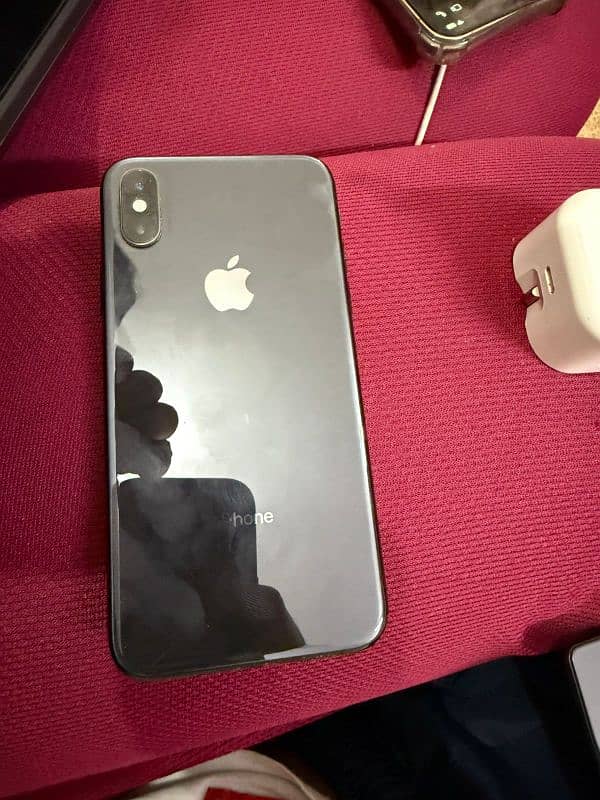 iPhone xs non PTA 256 GB 6