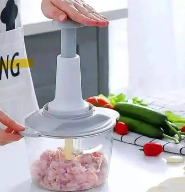 Cut Different Vegetables Easily And Quickly By Pressing 1