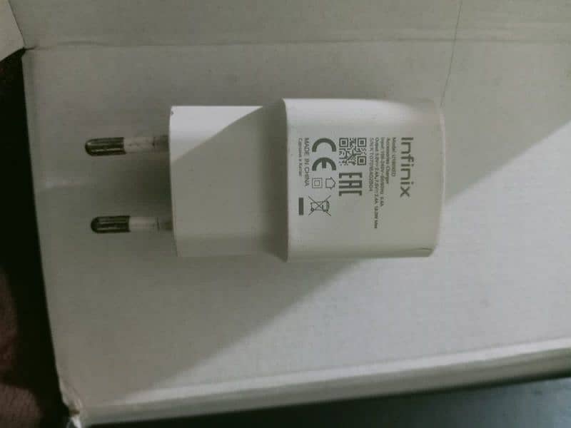 Infinix hot 12 with box and charger 6+5/128 4