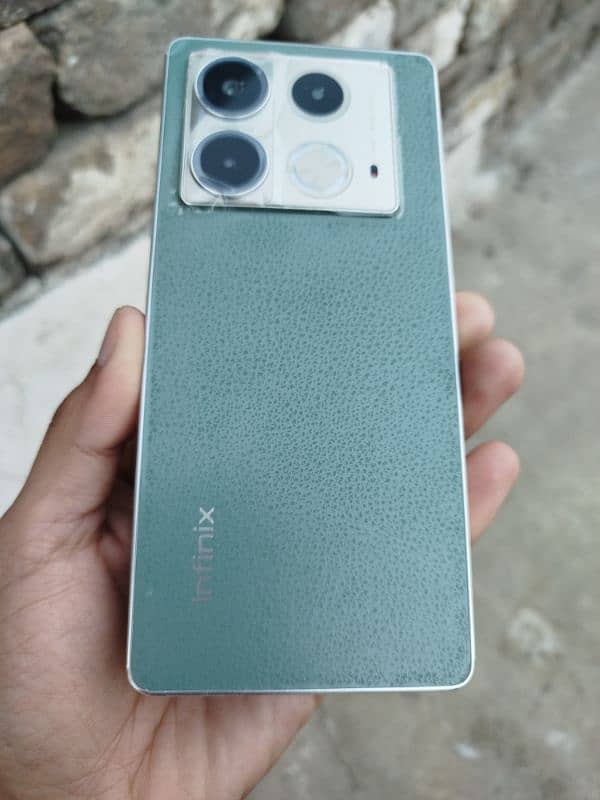 Infinix note 40 special leather edition 2