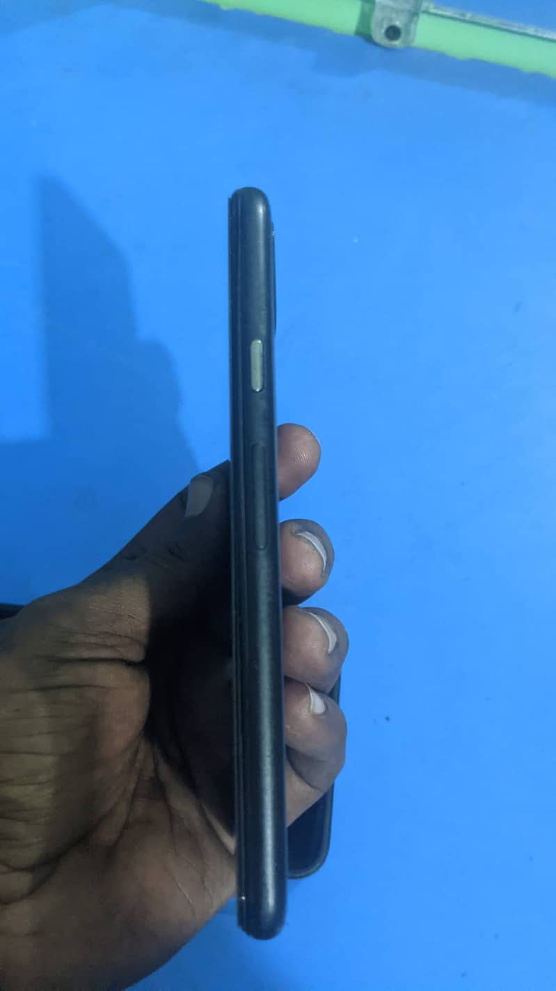 Urgent sale pixel 5 3