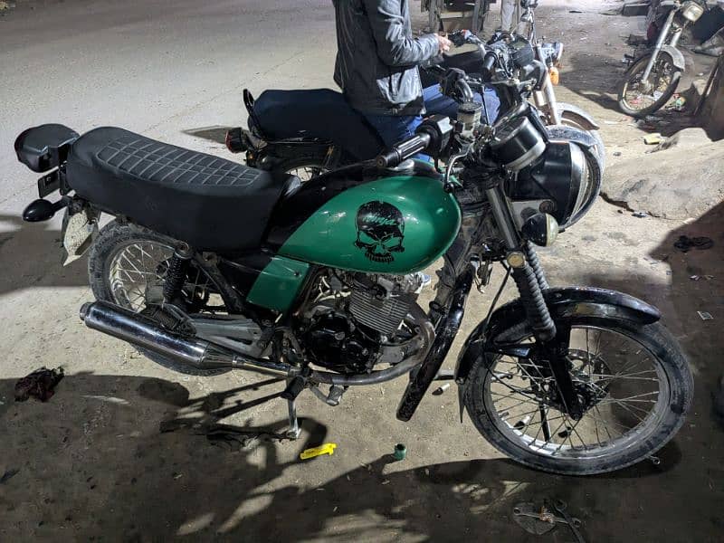 Suzuki gs 150 2010 model Karachi number 0