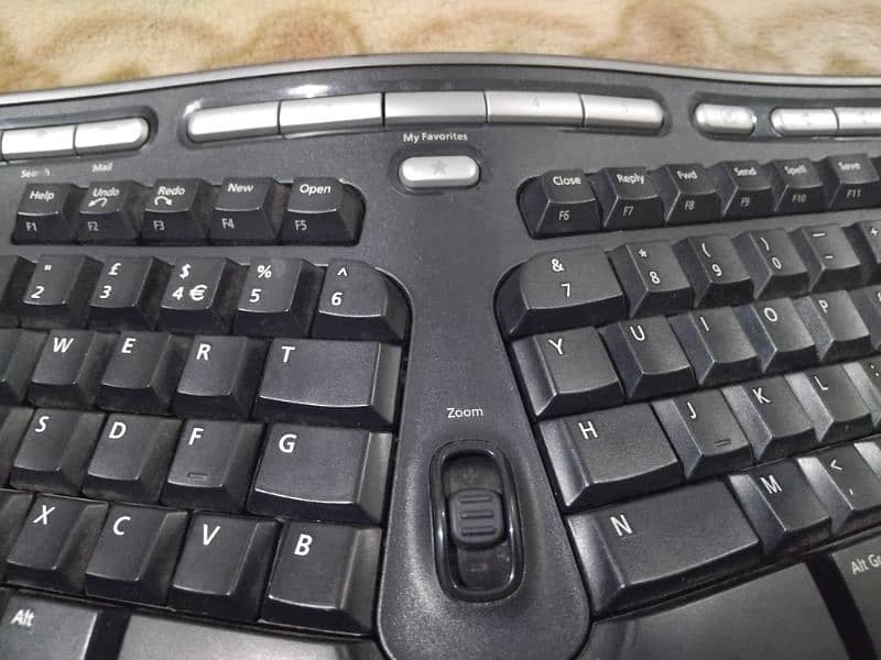 Microsoft natural Engonomic keyboard 1