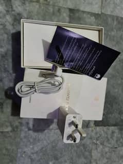 Huawei P30 Pro 40 watt original box plugged charger (40W) 03234806676