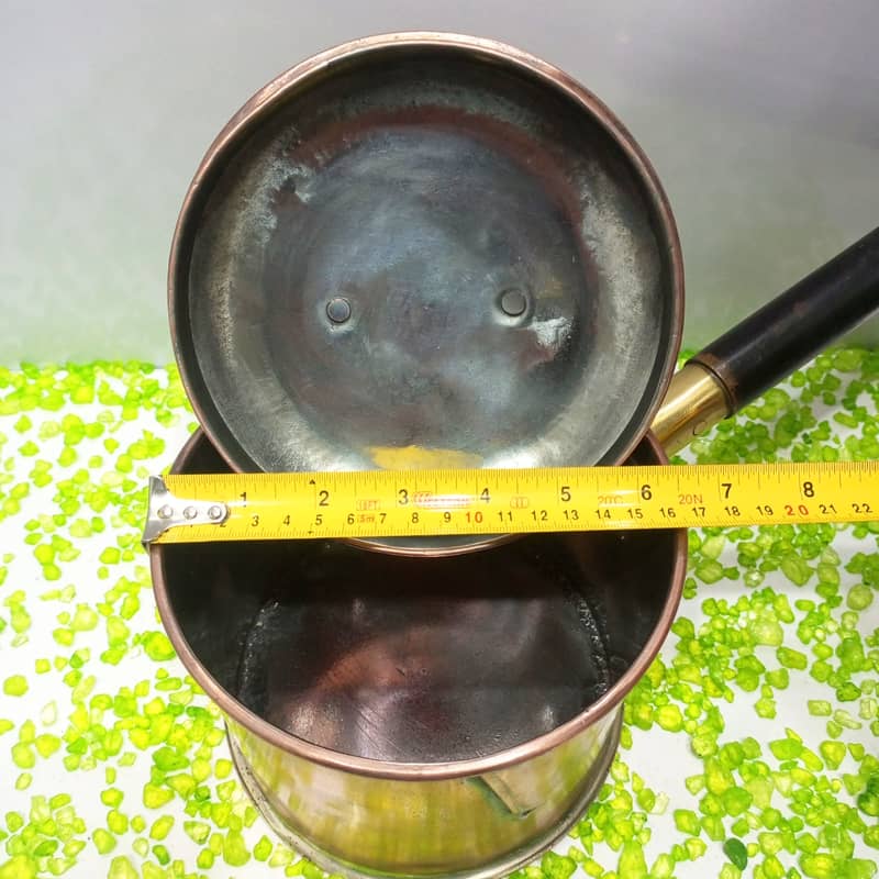 Antique Copper Pan with Tight-Fitting Lid for Perfect Cooking! 5