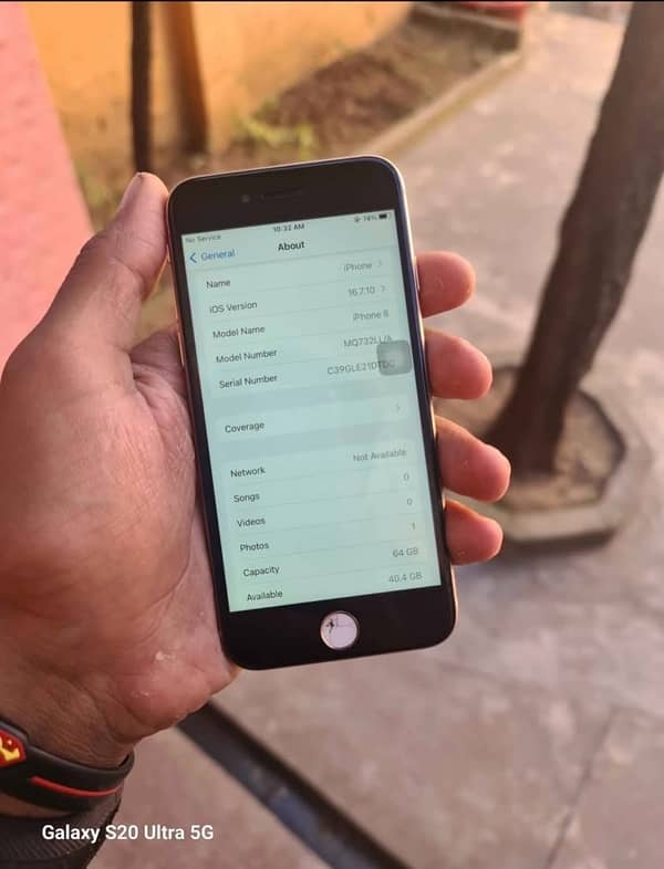 iPhone 8 64GB NON PTA 2