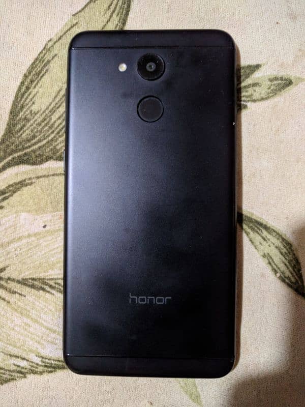 Huawei honor v9 play 1