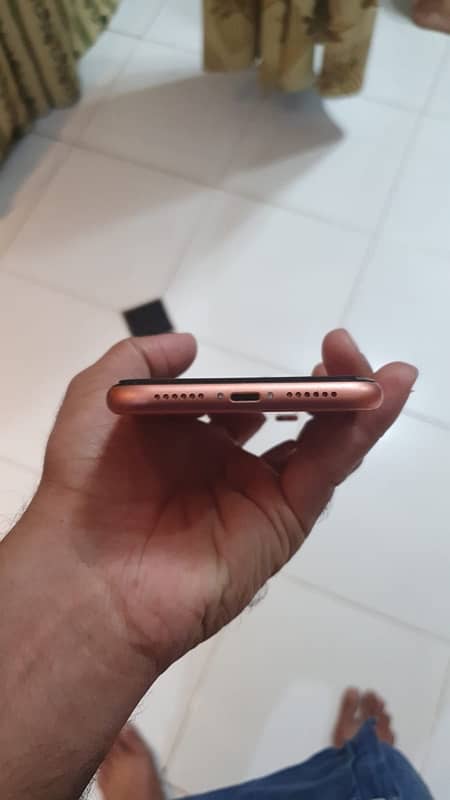 Iphone XR 64 gb 4