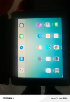 iPad 4 32GB for Sale - Excellent Condition!