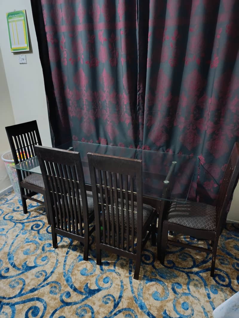 Dining table with 4 chairs 2