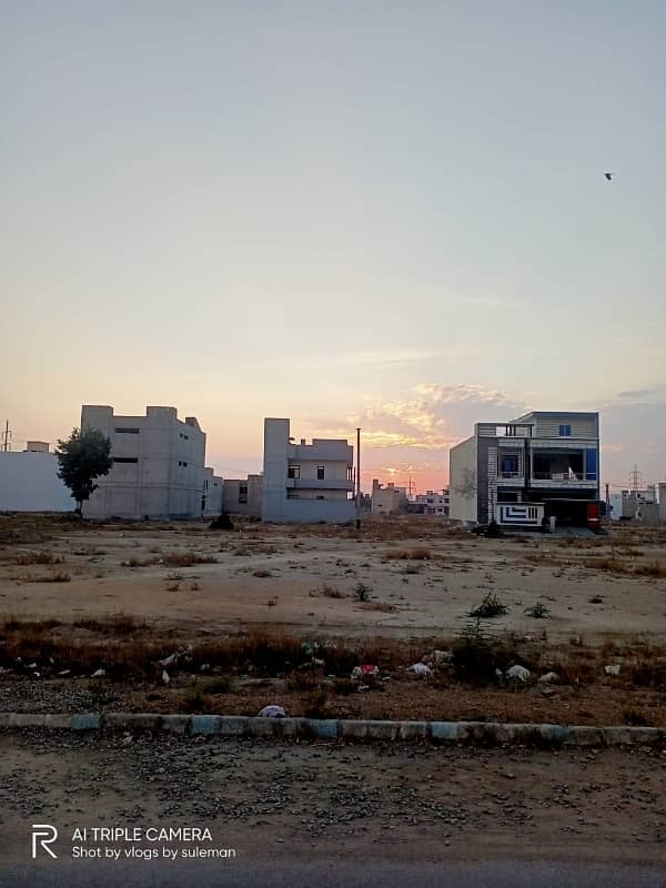 Saadi Town Residential Plots 120 Yards For Sale 2