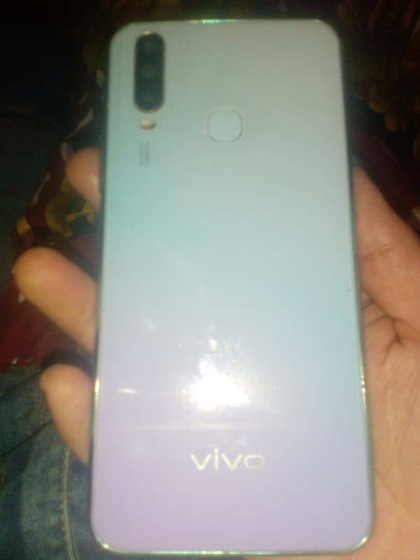 vivo y 17 8/256 good condition 0