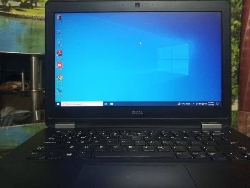 Dell Latitude i5 6 gen e7270 1