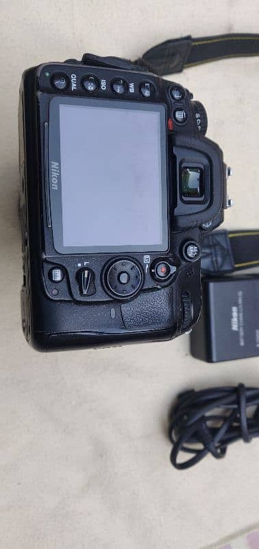 NIKON D7000 CAMERA 5