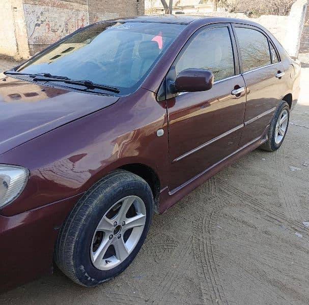 Toyota Corolla Altis 2004 6