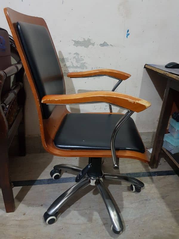 office Chair/ Revolving/ Computer Chair 3