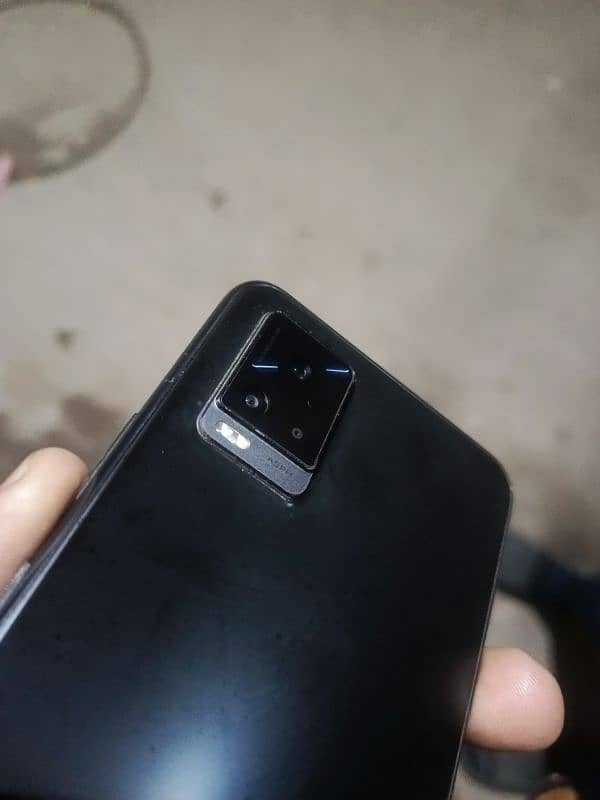 Vivo V20 - Urgent sale - 8gb/128gb 1