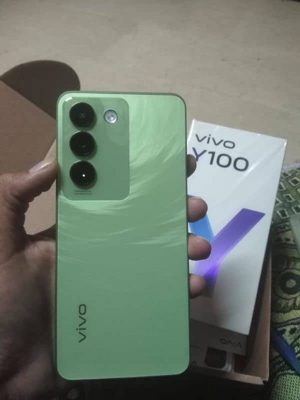 vivo y 100 8/256 just box open 0