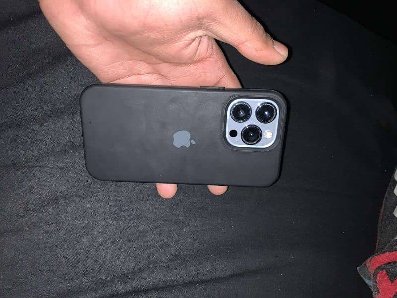 iphone 13 pro (non pta) 3