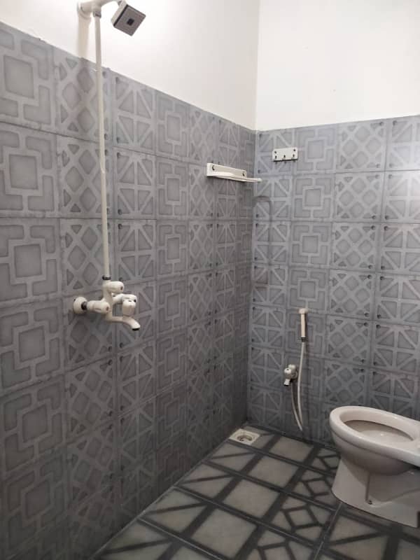 3 Marla bachelor flat available for rent in jubilee Town Lahore 10