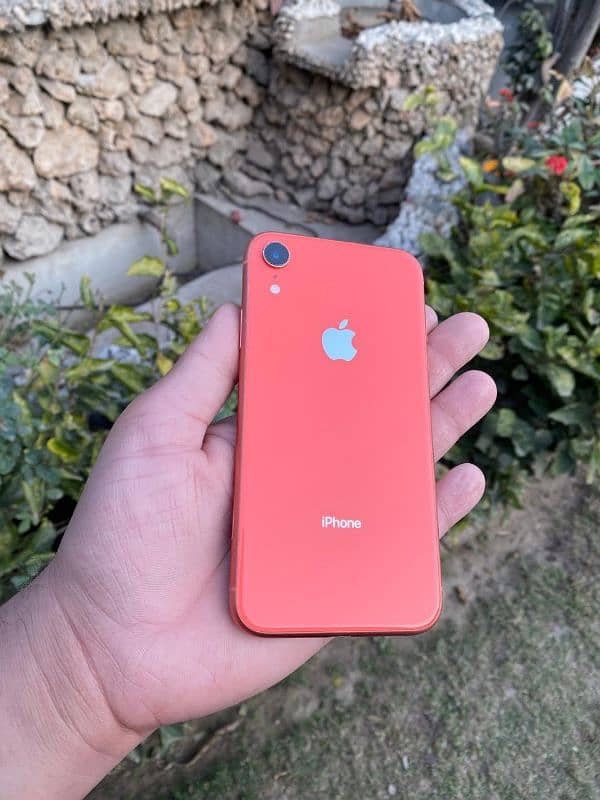 iphone xr factory 0