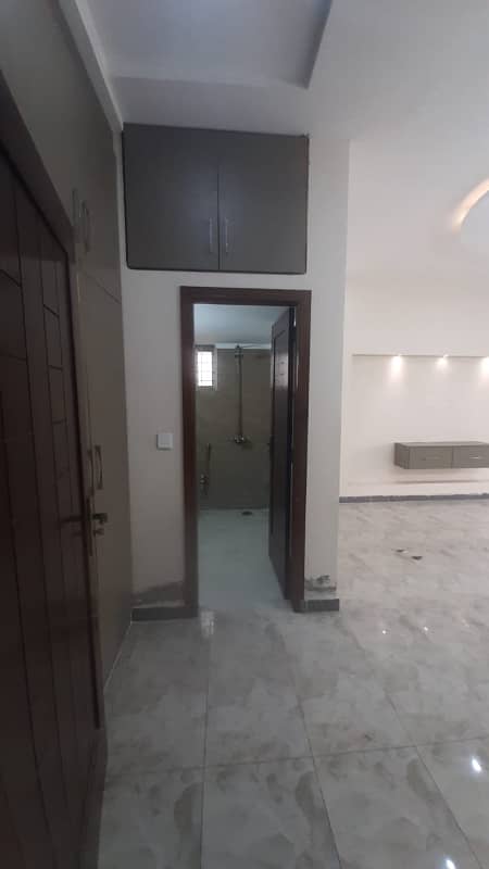 10 Marla brand new upper portion available for rent in Lda avenue 2