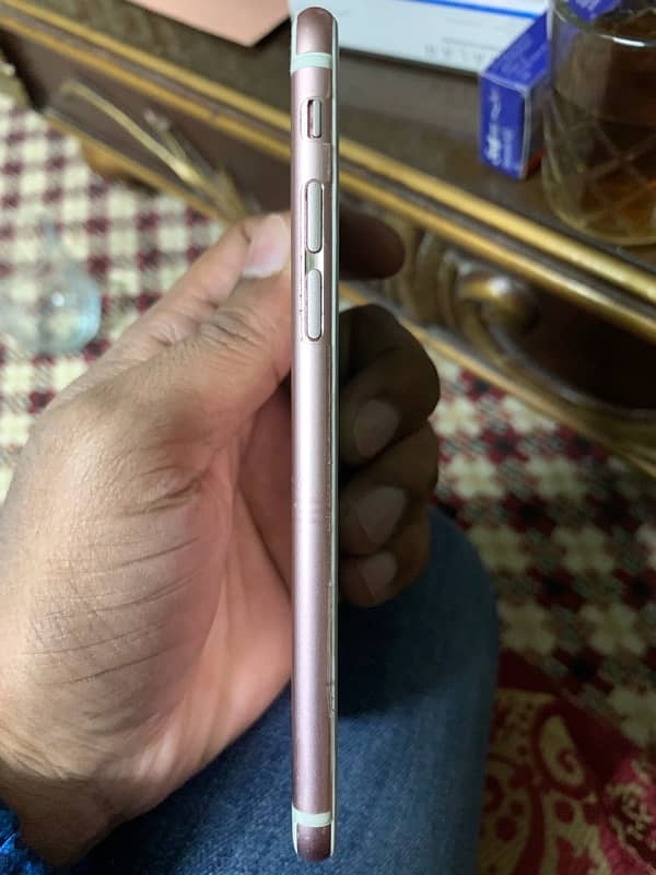 iPhone 6s 128 GB Approved 6