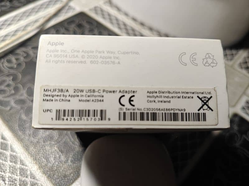 Iphone 20w original Adapter 1