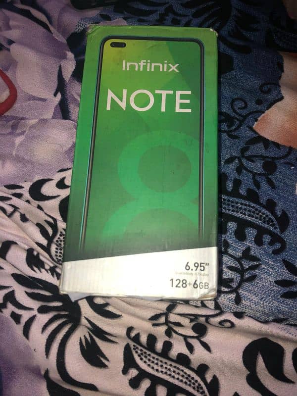 Infinix note 8 -6/128 urgent sale 10