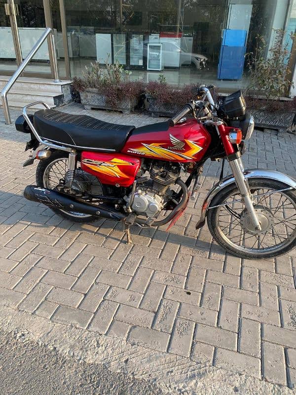 Honda 125 Almost new condition 100% non accidental 0