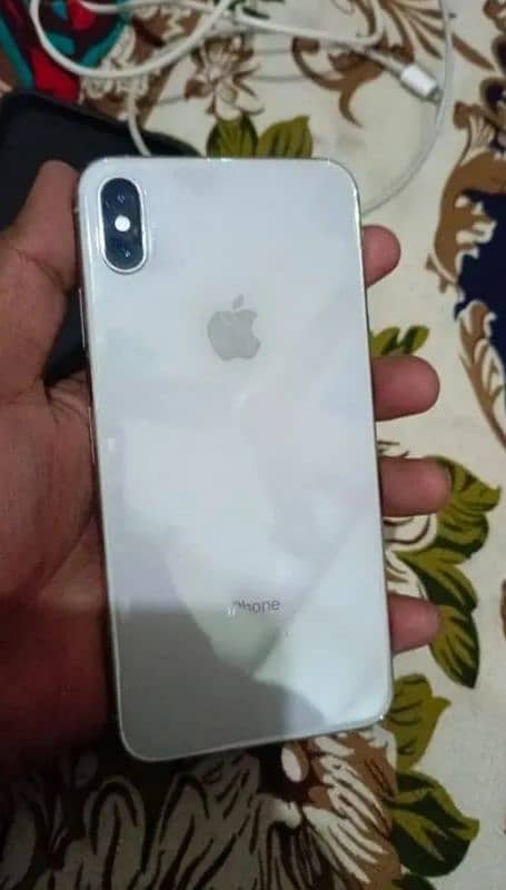 IPhone xs max non pta but 2 year sa esim. working ha 3