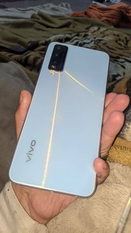 vivo y20.4G. 64Gb 1