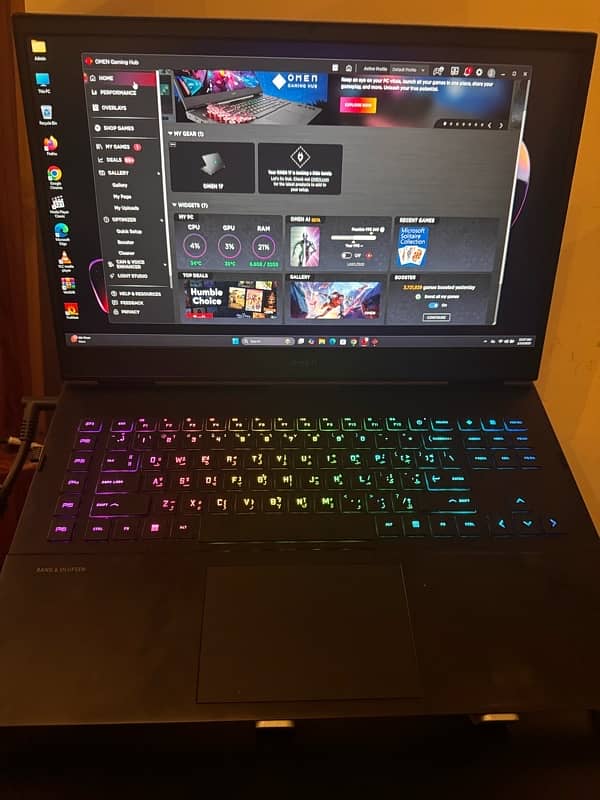 Hp omen 17 RTX 4070 i7 13 gen 32 gb ram 0