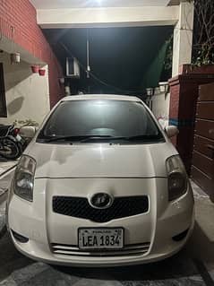 Toyota Vitz 2009 1000cc for sale in Lahore