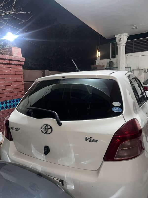 Toyota Vitz 2009 1000cc for sale in Lahore 3