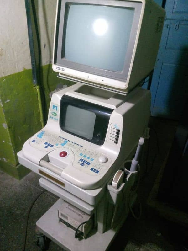 ultrasound machine Magna 101 1