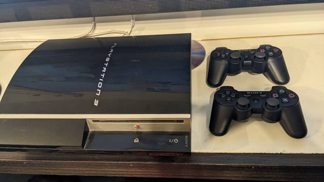 Playstation 3 fat in best condition jailbreak 25 games installed 3