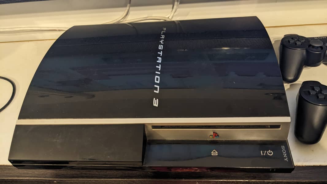 Playstation 3 fat in best condition jailbreak 25 games installed 6