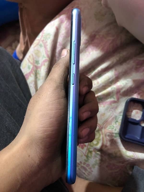 Realme C25 2