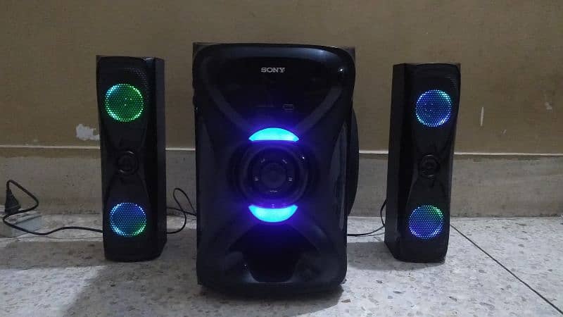 Sony Speakers set 1