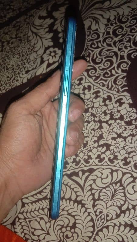 salam i m selling my Infinix hot 12 6+5 ram 128 gb rom. 3